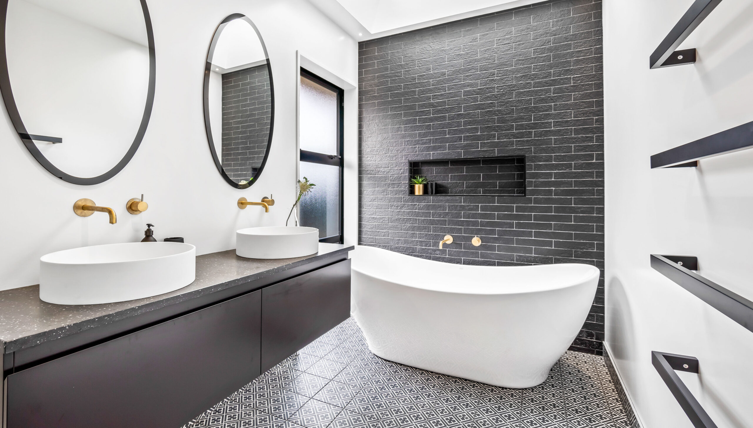 Elegant Bathroom Design by Home Builder in Australia